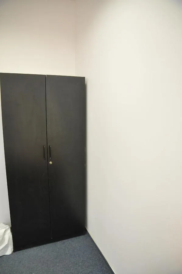 Nocleg ze śniadaniem Economic Rooms- 24H Self Check-In Poznań